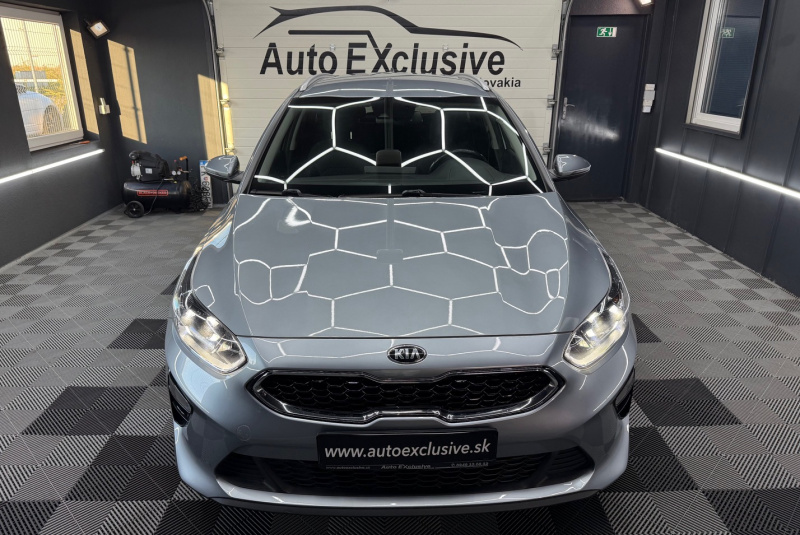  Ponuka vozidiel / Kia Ceed SW 1.6 CRDi 136k Platinum A/T - video