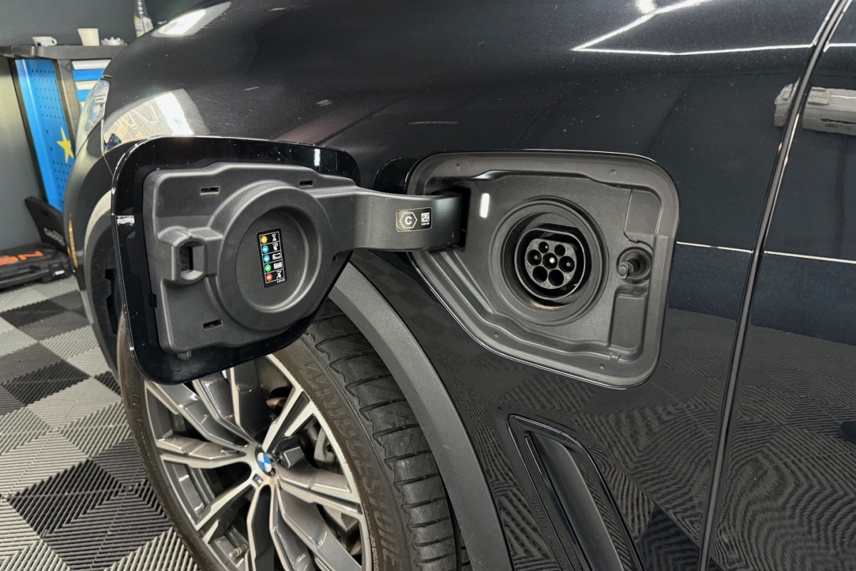 Ponuka vozidiel / BMW X5 xDrive 45e - video Ponuka vozidiel / BMW X5 xDrive 45e - video