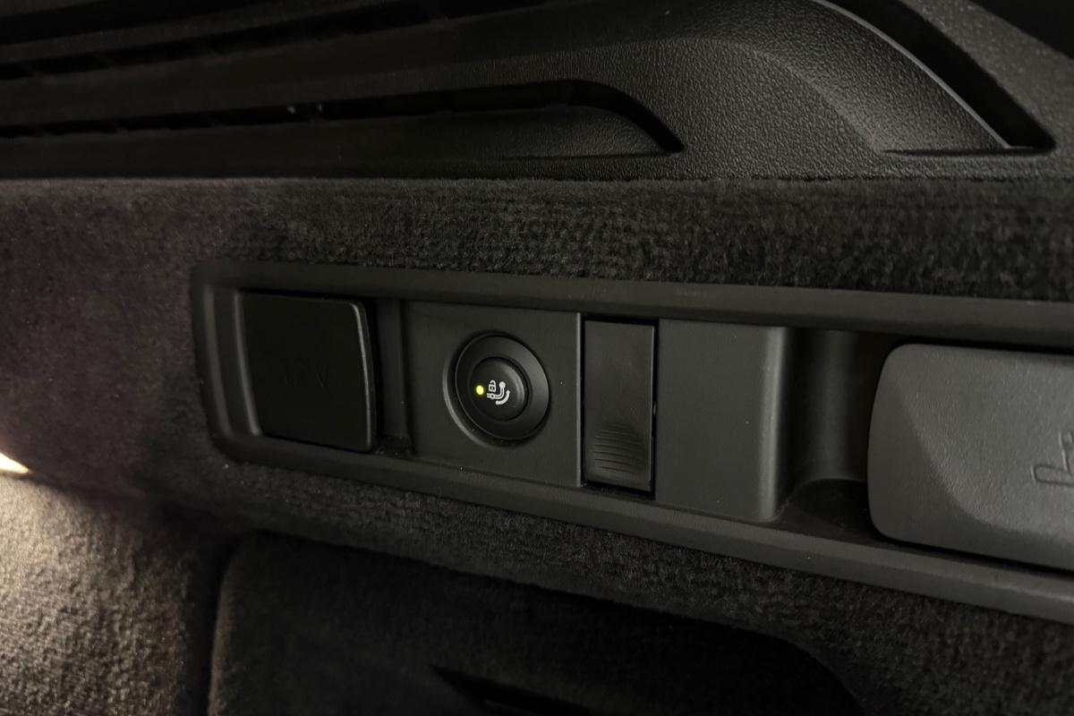 Ponuka vozidiel / BMW X5 xDrive 45e - video