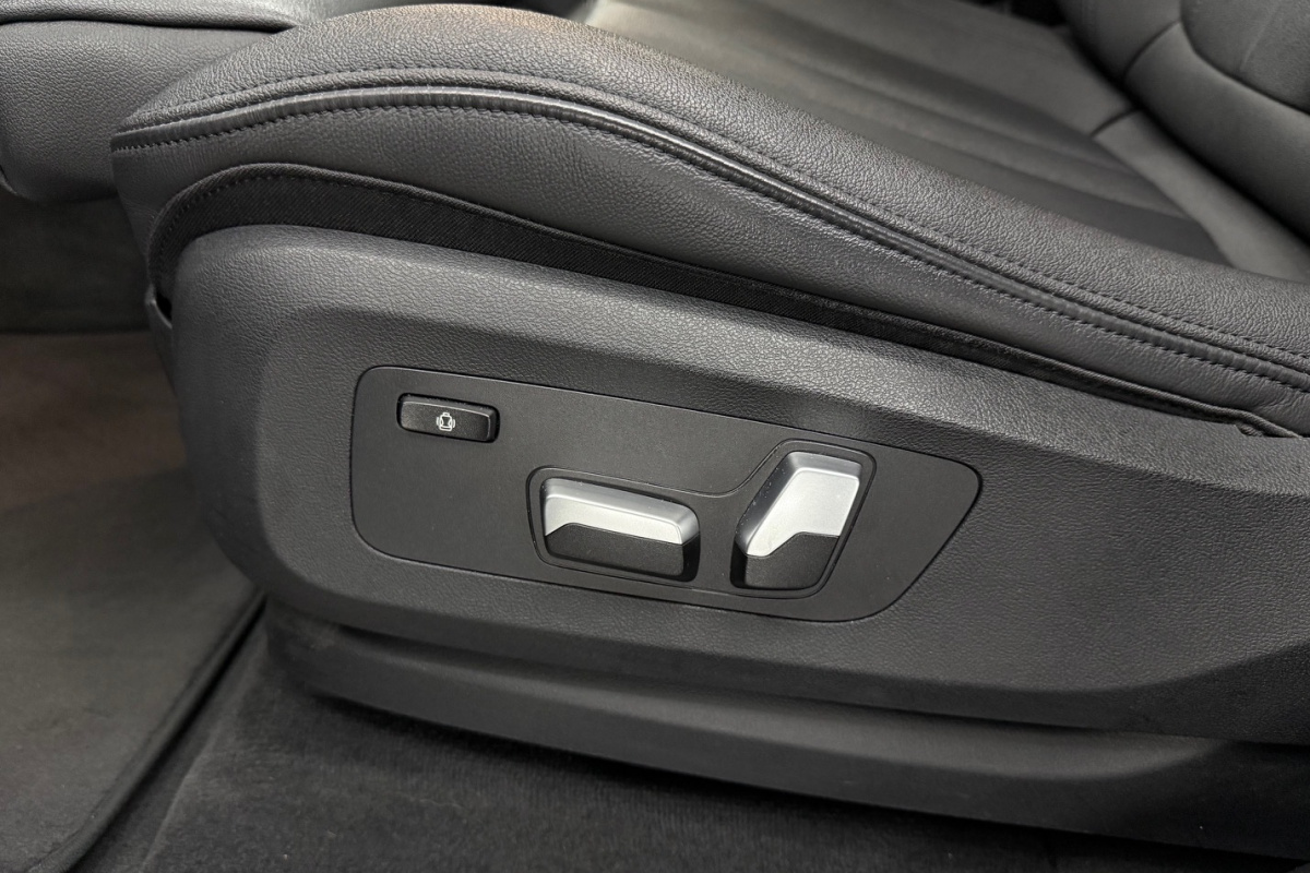 Ponuka vozidiel / BMW X5 xDrive 45e - video Ponuka vozidiel / BMW X5 xDrive 45e - video