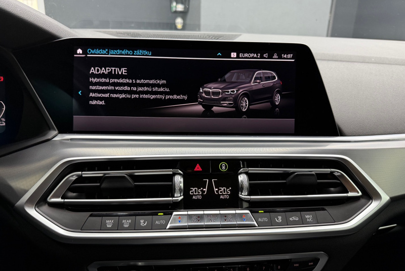  Ponuka vozidiel / BMW X5 xDrive 45e - video