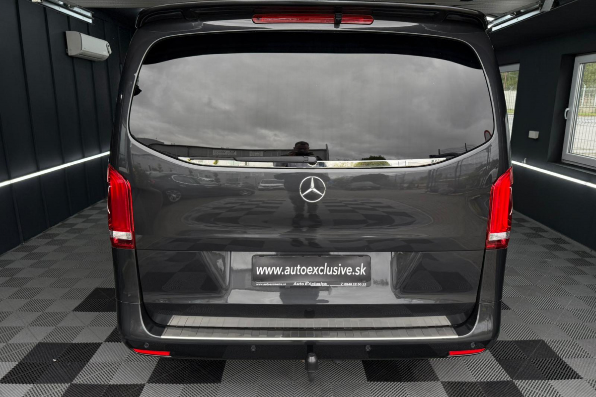 Ponuka vozidiel / Mercedes-Benz Vito Tourer 116 CDI 7-MIESTNE LUXURY - video