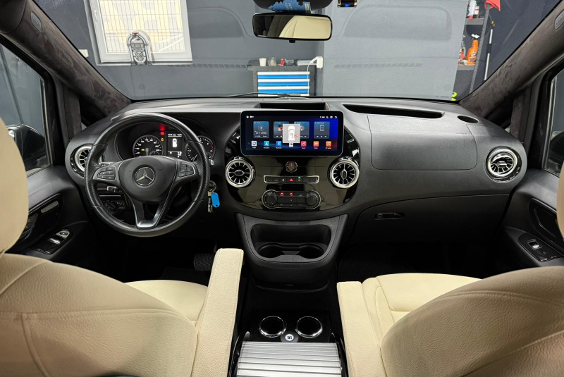  Ponuka vozidiel / Mercedes-Benz Vito Tourer 116 CDI 7-MIESTNE LUXURY - video