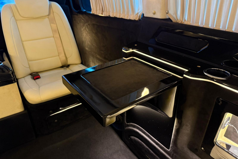 Ponuka vozidiel / Mercedes-Benz Vito Tourer 116 CDI 7-MIESTNE LUXURY - video Ponuka vozidiel / Mercedes-Benz Vito Tourer 116 CDI 7-MIESTNE LUXURY - video