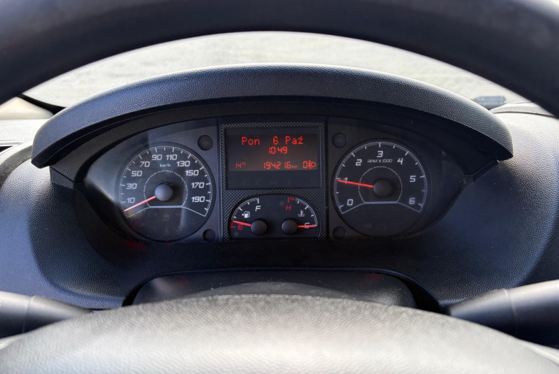  Ponuka vozidiel / Citroën Jumper Valník 2.0 BlueHDi 130k 35 L4 - video