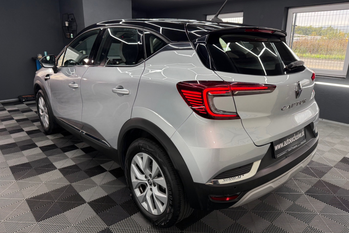 Ponuka vozidiel / Renault Captur 1.0 - video