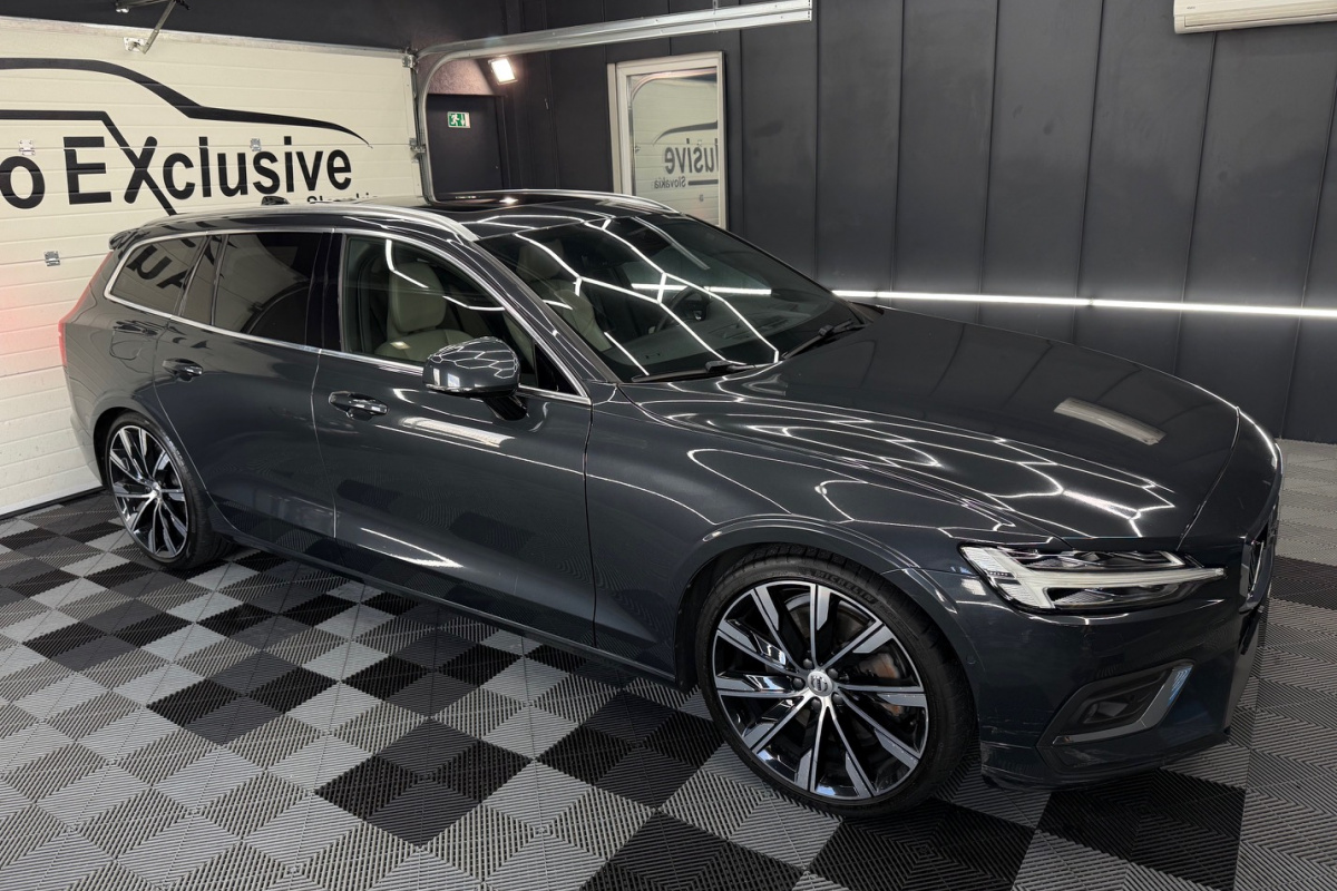 Ponuka vozidiel / Volvo V60 T6 Inscription AWD A/T - video Ponuka vozidiel / Volvo V60 T6 Inscription AWD A/T - video