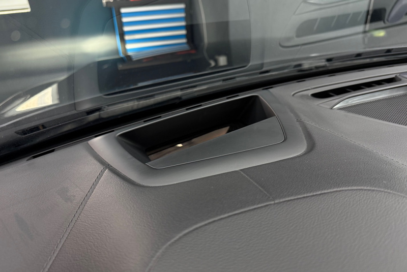  Ponuka vozidiel / Volvo V60 T6 Inscription AWD A/T - video