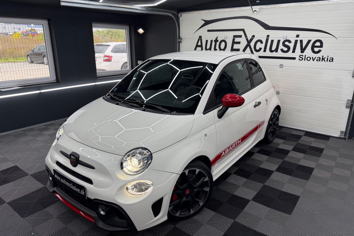 Ponuka vozidiel / Abarth 500 A/T - video