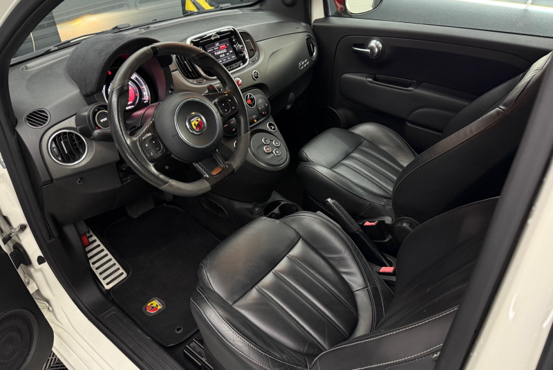  Ponuka vozidiel / Abarth 500 A/T - video