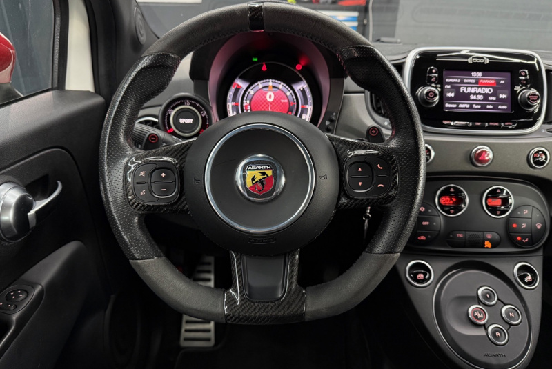  Ponuka vozidiel / Abarth 500 A/T - video