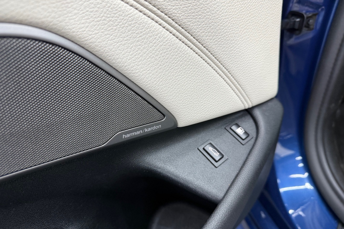 Ponuka vozidiel / BMW Rad 5 530e xDrive A/T - video Ponuka vozidiel / BMW Rad 5 530e xDrive A/T - video