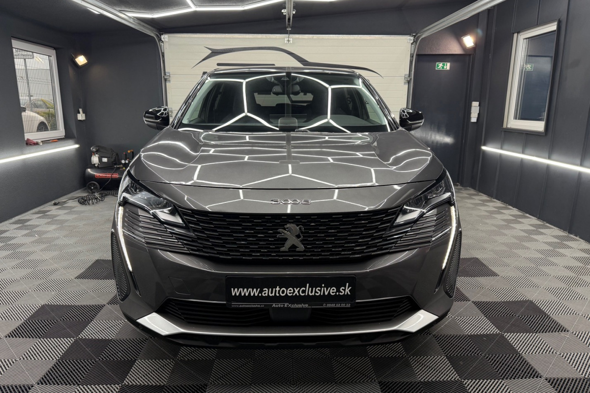 Ponuka vozidiel / Peugeot 3008 1.5 Blue HDi 130k Allure A/T - video