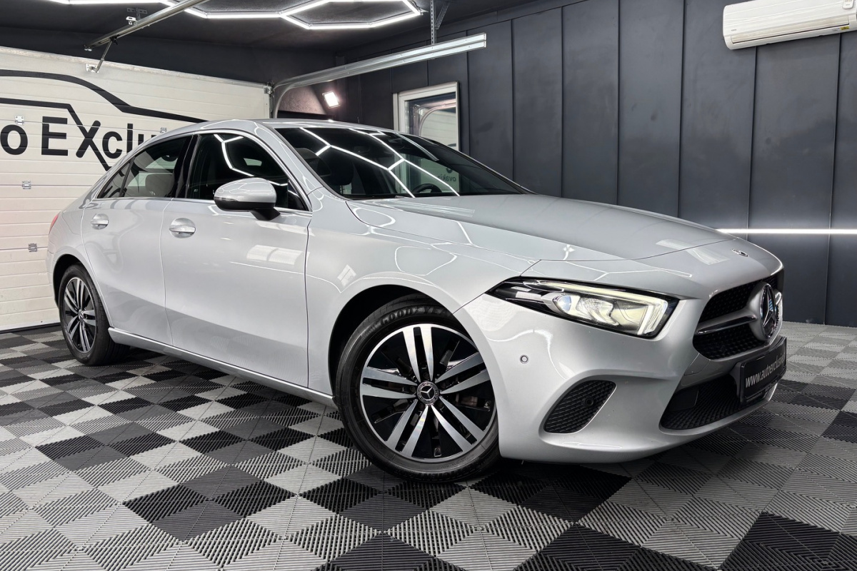 Ponuka vozidiel / Mercedes-Benz A trieda 180 d /T - video