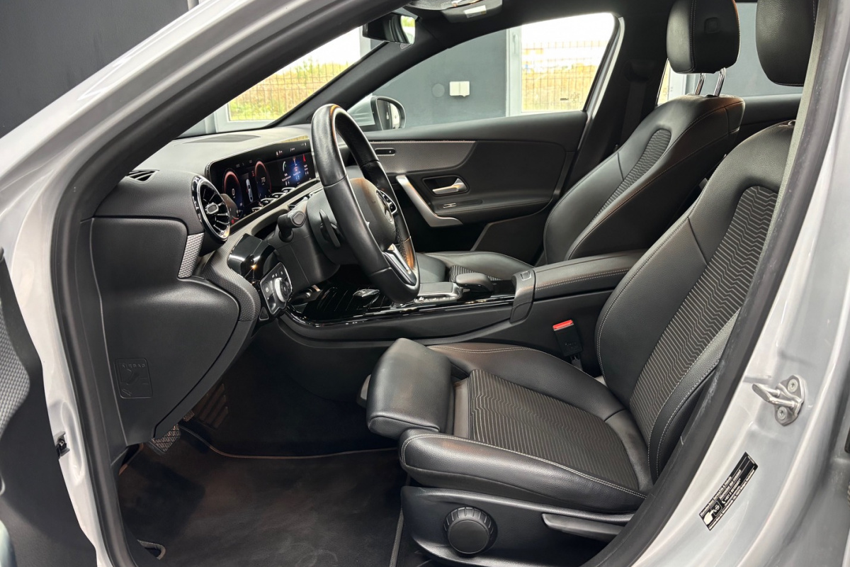 Ponuka vozidiel / Mercedes-Benz A trieda 180 d /T - video Ponuka vozidiel / Mercedes-Benz A trieda 180 d /T - video