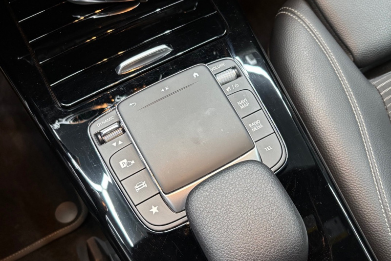 Ponuka vozidiel / Mercedes-Benz A trieda 180 d /T - video Ponuka vozidiel / Mercedes-Benz A trieda 180 d /T - video