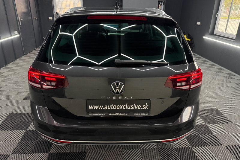  Ponuka vozidiel / Volkswagen Passat Variant 2.0 TDI EVO Elegance DSG - video