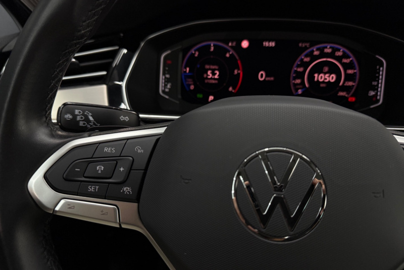  Ponuka vozidiel / Volkswagen Passat Variant 2.0 TDI EVO Elegance DSG - video