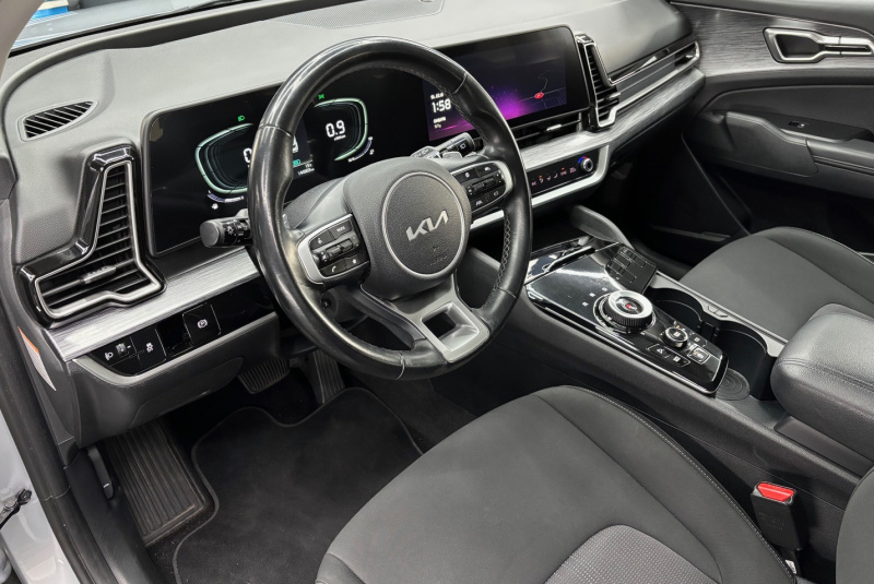 Ponuka vozidiel / Kia Sportage 1.6 CRDi mHEV Gold A/T - video Ponuka vozidiel / Kia Sportage 1.6 CRDi mHEV Gold A/T - video