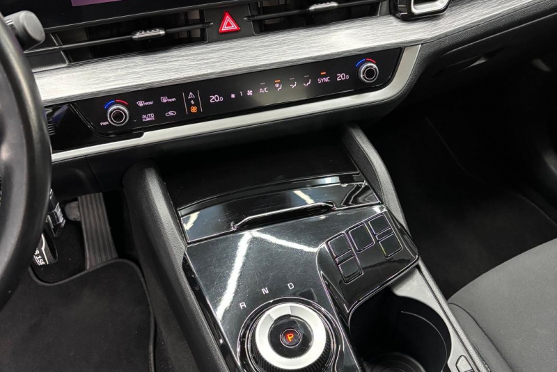 Ponuka vozidiel / Kia Sportage 1.6 CRDi mHEV Gold A/T - video Ponuka vozidiel / Kia Sportage 1.6 CRDi mHEV Gold A/T - video