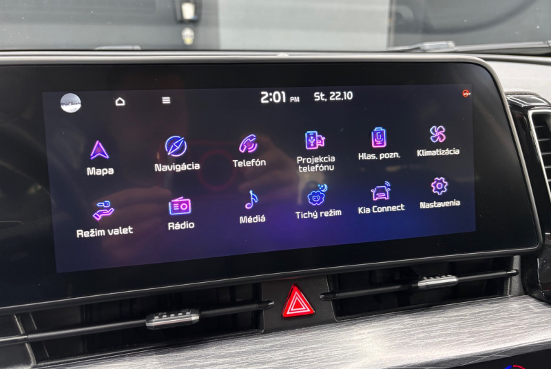 Ponuka vozidiel / Kia Sportage 1.6 CRDi mHEV Gold A/T - video Ponuka vozidiel / Kia Sportage 1.6 CRDi mHEV Gold A/T - video