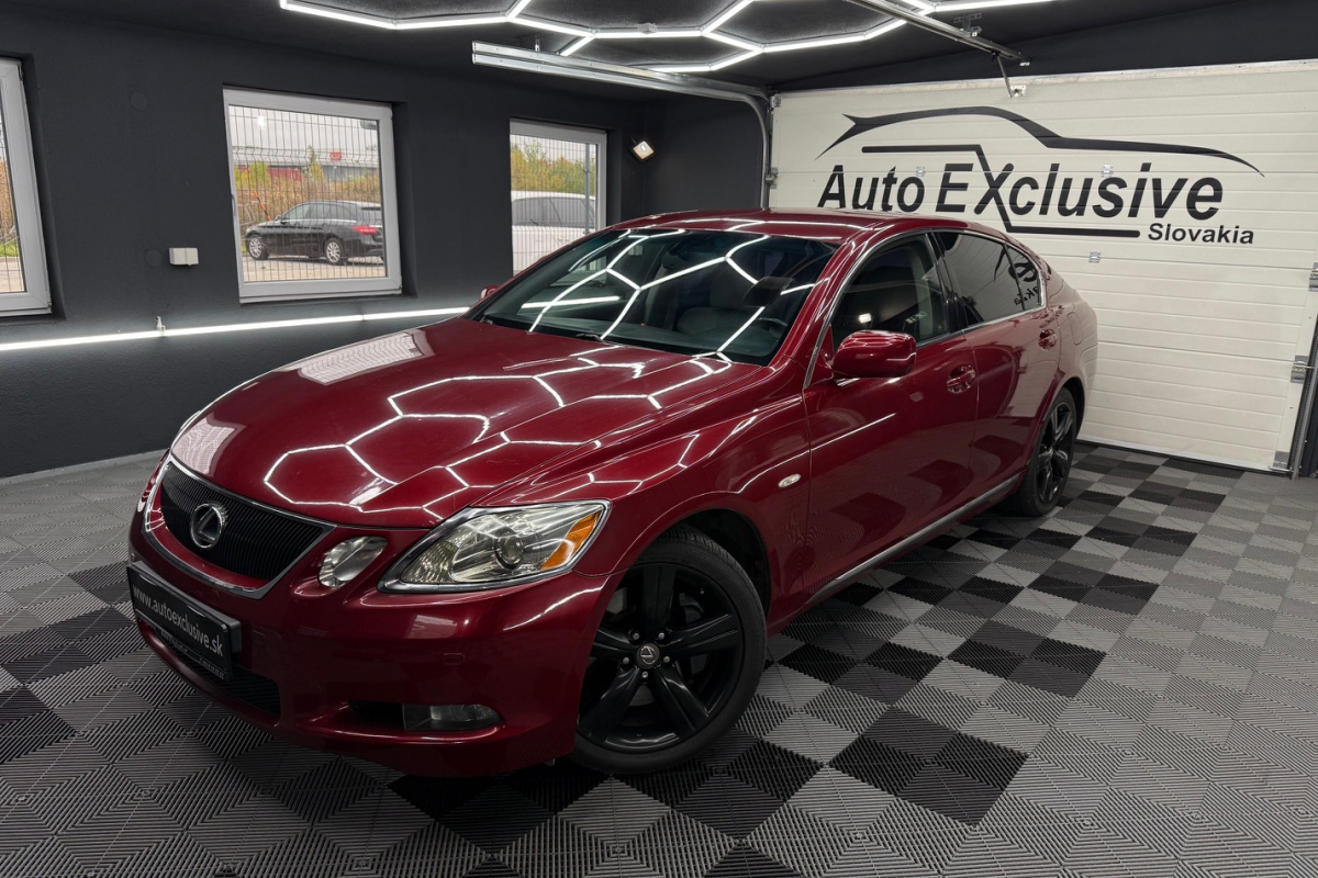 Ponuka vozidiel / Lexus GS 300 F/E1/M1 - video