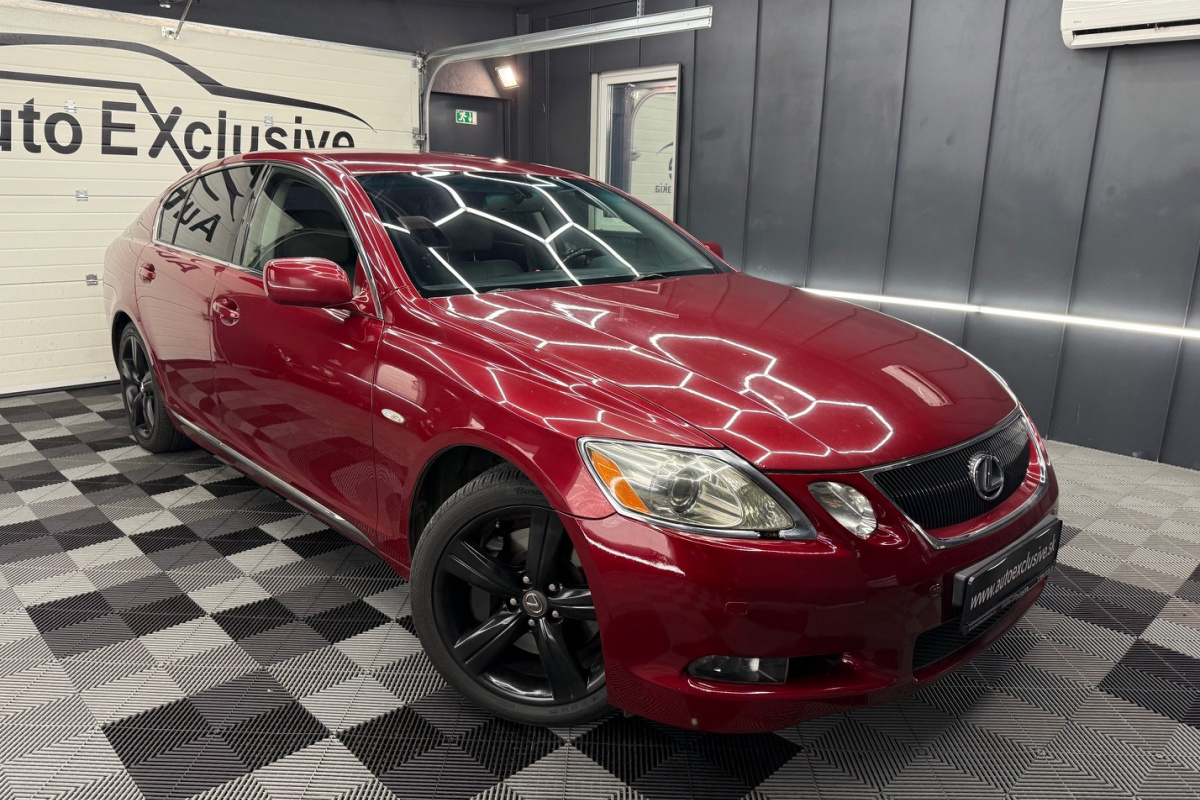 Ponuka vozidiel / Lexus GS 300 F/E1/M1 - video