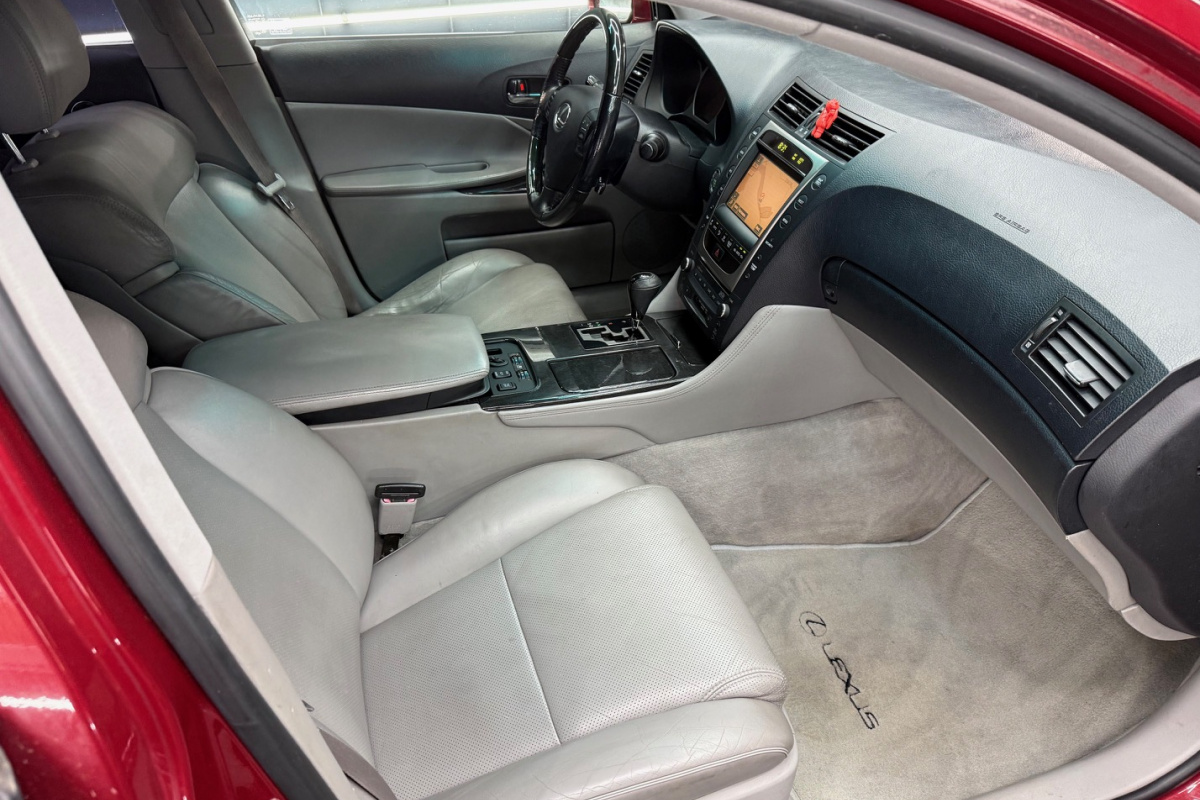 Ponuka vozidiel / Lexus GS 300 F/E1/M1 - video Ponuka vozidiel / Lexus GS 300 F/E1/M1 - video