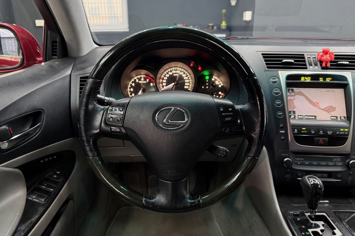 Ponuka vozidiel / Lexus GS 300 F/E1/M1 - video