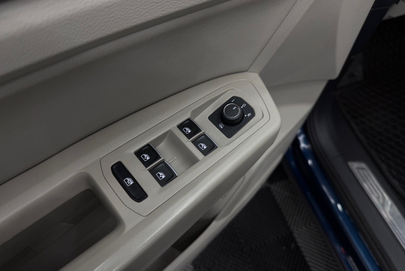  Ponuka vozidiel / Volkswagen Atlas R-Line 3.6 V6 4Motion DSG - video