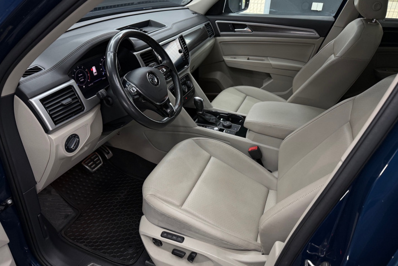  Ponuka vozidiel / Volkswagen Atlas R-Line 3.6 V6 4Motion DSG - video