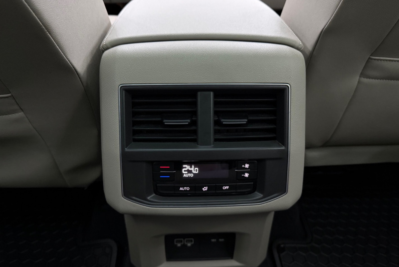  Ponuka vozidiel / Volkswagen Atlas R-Line 3.6 V6 4Motion DSG - video