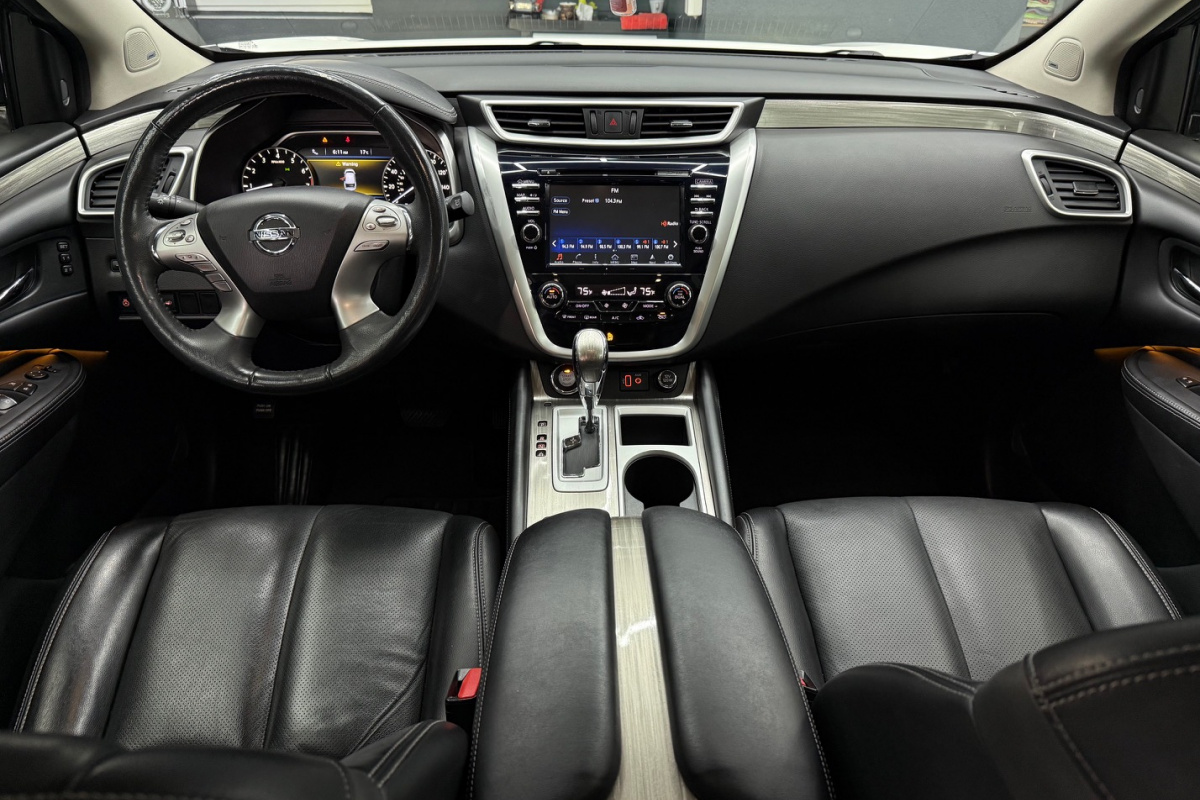 Ponuka vozidiel / Nissan Murano 3.5 - video