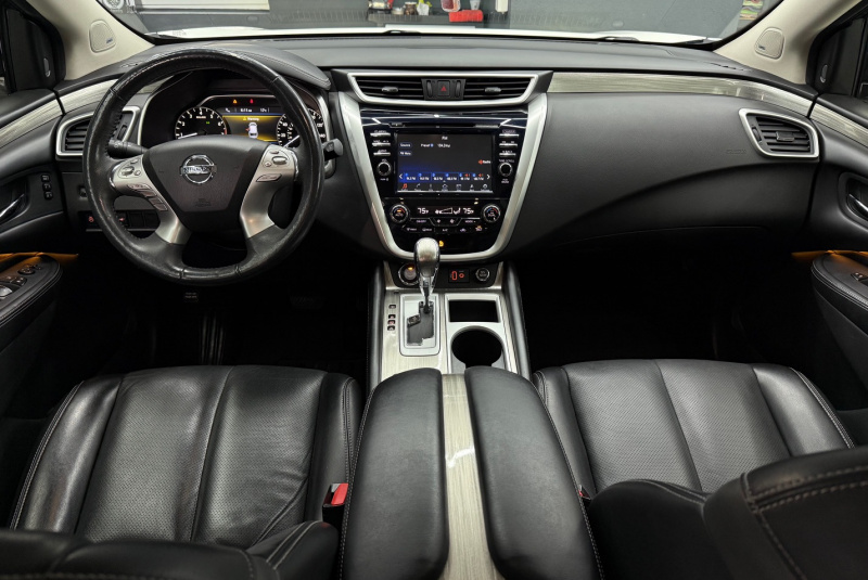  Ponuka vozidiel / Nissan Murano 3.5 - video