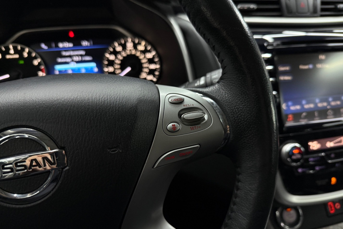 Ponuka vozidiel / Nissan Murano 3.5 - video