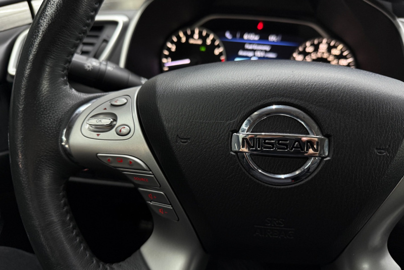  Ponuka vozidiel / Nissan Murano 3.5 - video