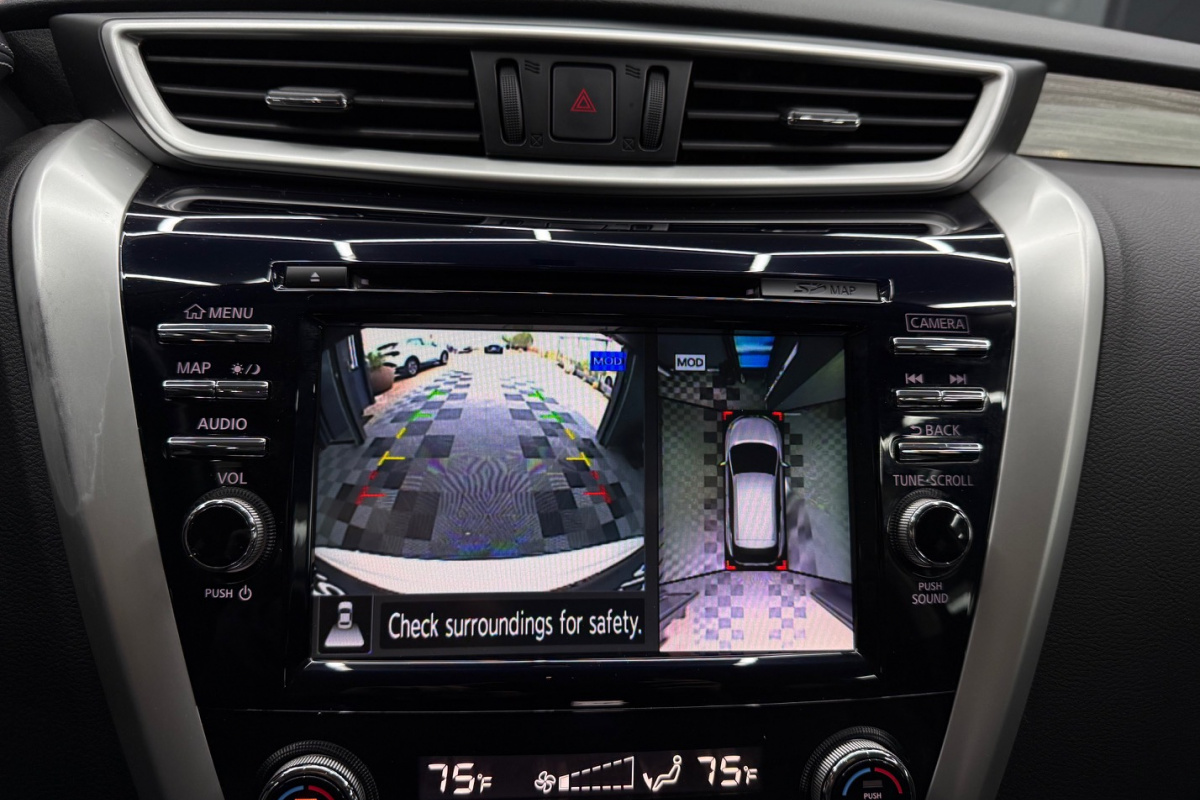 Ponuka vozidiel / Nissan Murano 3.5 - video Ponuka vozidiel / Nissan Murano 3.5 - video