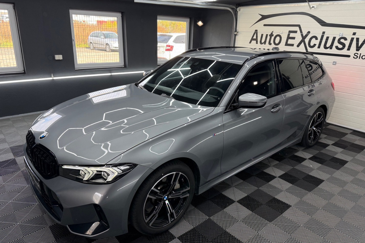 Ponuka vozidiel / BMW Rad 3 Touring 330i xDrive A/T - video