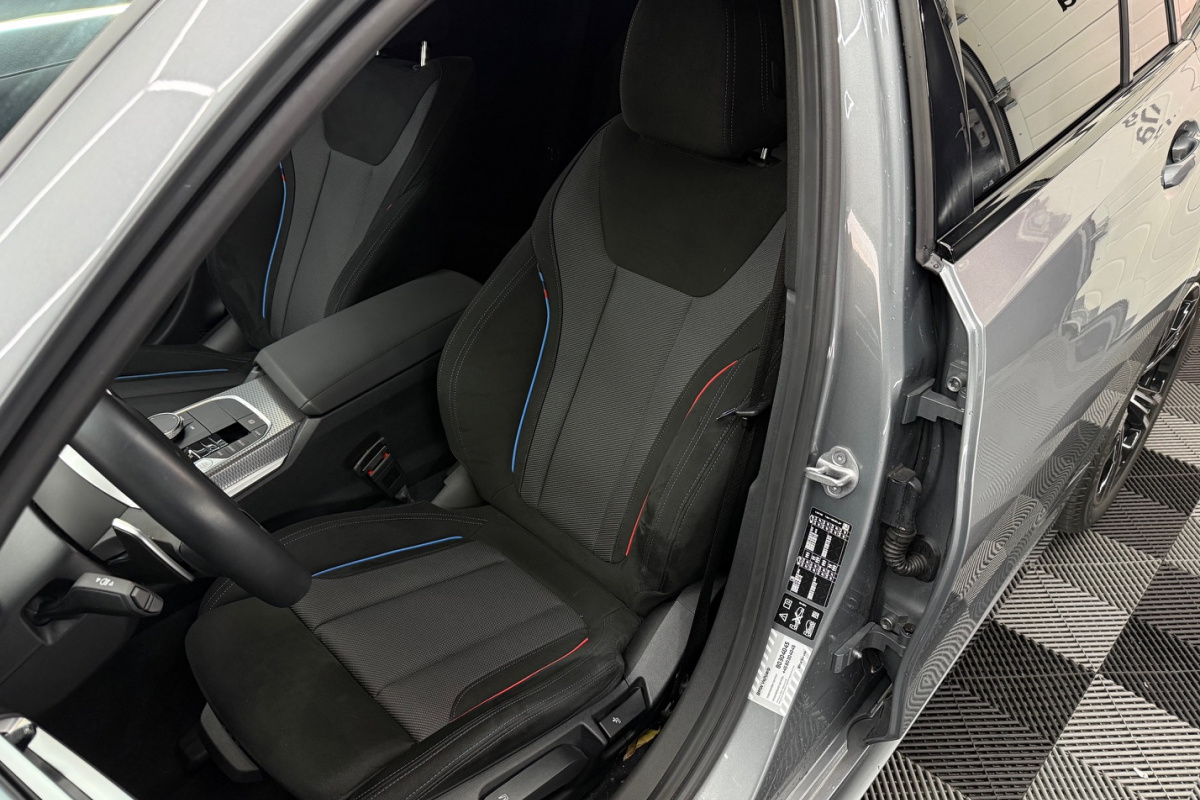 Ponuka vozidiel / BMW Rad 3 Touring 330i xDrive A/T - video Ponuka vozidiel / BMW Rad 3 Touring 330i xDrive A/T - video