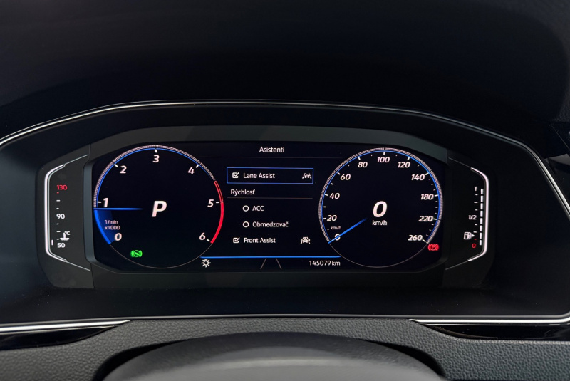  Ponuka vozidiel / Volkswagen Passat Variant 2.0 TDI R-Line 4Motion DSG - video