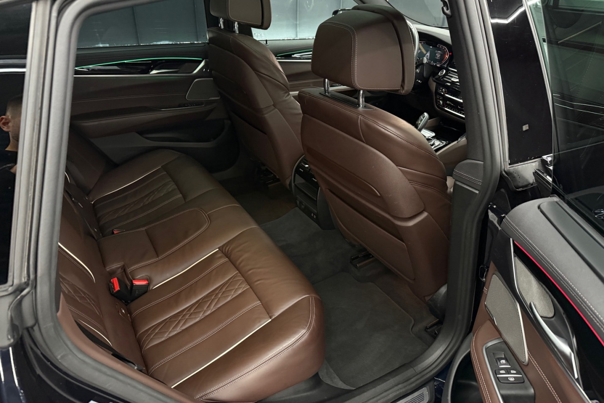 Ponuka vozidiel / BMW Rad 6 GT 640d mHEV xDrive Gran Turismo A/T - video Ponuka vozidiel / BMW Rad 6 GT 640d mHEV xDrive Gran Turismo A/T - video