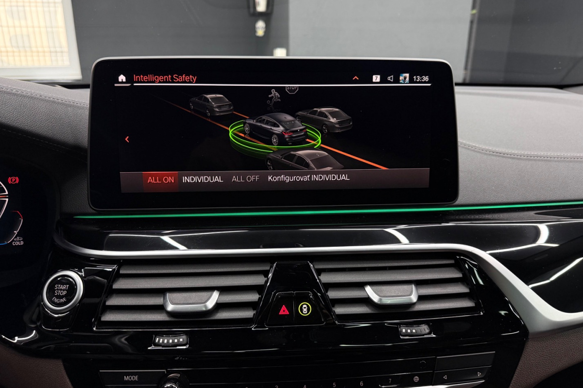 Ponuka vozidiel / BMW Rad 6 GT 640d mHEV xDrive Gran Turismo A/T - video