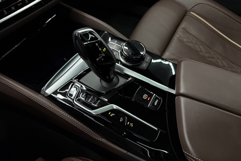 Ponuka vozidiel / BMW Rad 6 GT 640d mHEV xDrive Gran Turismo A/T - video  Ponuka vozidiel / BMW Rad 6 GT 640d mHEV xDrive Gran Turismo A/T - video