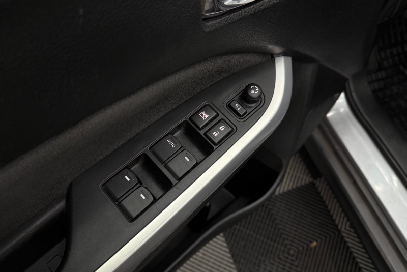  Ponuka vozidiel / Suzuki Vitara 1.6 VVT Comfort 2WD - video