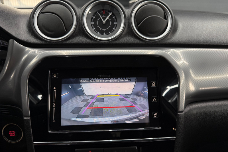 Ponuka vozidiel / Suzuki Vitara 1.6 VVT Comfort 2WD - video  Ponuka vozidiel / Suzuki Vitara 1.6 VVT Comfort 2WD - video