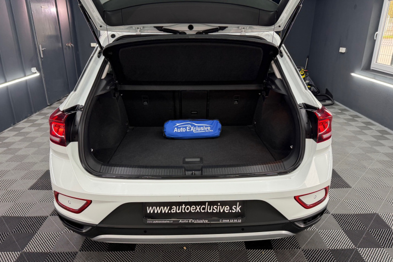  Ponuka vozidiel / Volkswagen T-Roc 1.5 TSI Style DSG - video