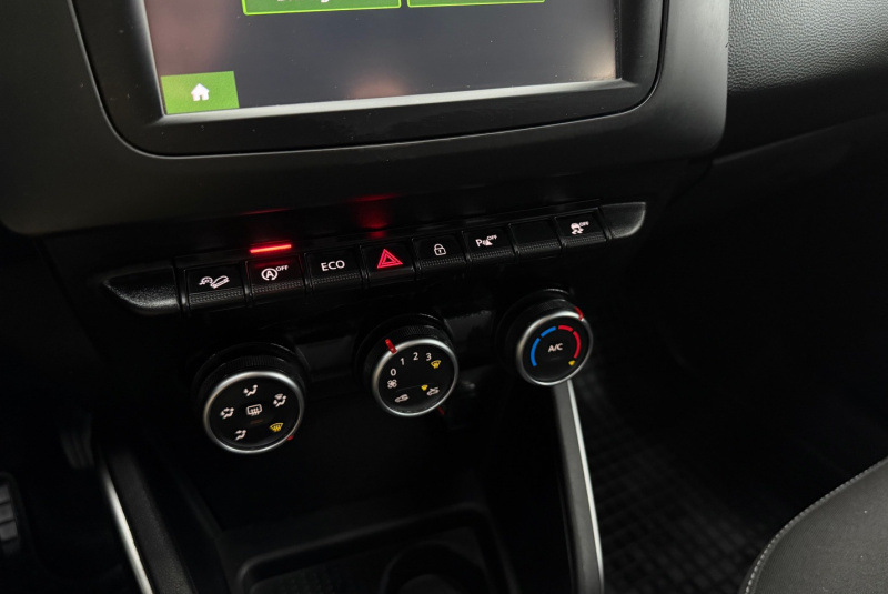  Ponuka vozidiel / Dacia Duster 1.2 TCe S S Prestige 4x4 - video