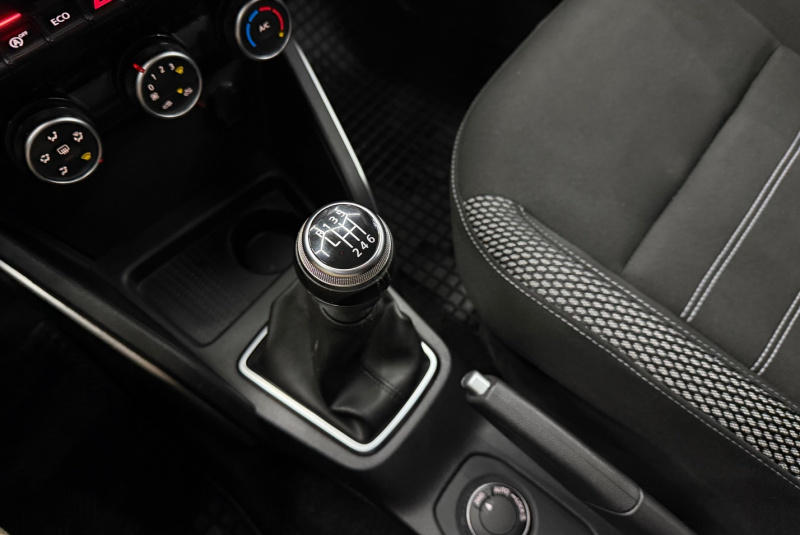 Ponuka vozidiel / Dacia Duster 1.2 TCe S S Prestige 4x4 - video  Ponuka vozidiel / Dacia Duster 1.2 TCe S S Prestige 4x4 - video