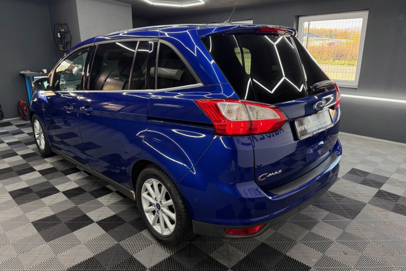  Ponuka vozidiel / Ford Grand C-Max 1.5 TDCi 120k Titanium A/T - video
