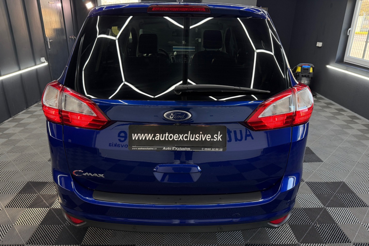 Ponuka vozidiel / Ford Grand C-Max 1.5 TDCi 120k Titanium A/T - video Ponuka vozidiel / Ford Grand C-Max 1.5 TDCi 120k Titanium A/T - video